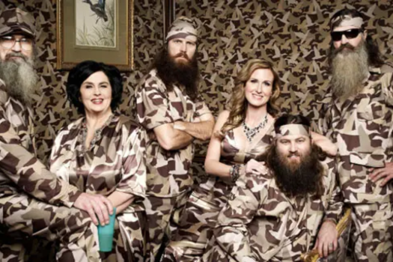 The Decline of ‘Duck Dynasty’: Controversies, Ratings, and Behind-the-Scenes Drama