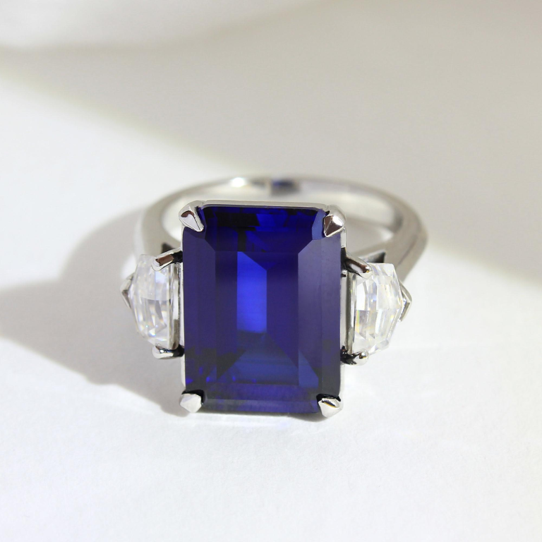 5 Versatile Ways To Wear Mens Blue Diamond Rings